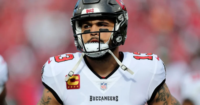 Mike Evans Cleared to Play: Buccaneers Star Returns for Monday Night Clash vs. Lions